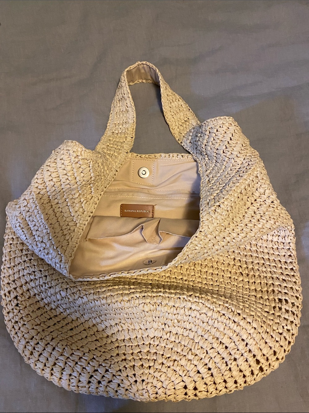 Banana Republic summer bag